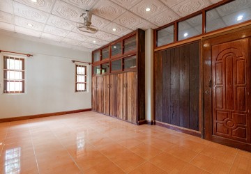 5 Bedroom Villa For Rent - Slor Kram, Siem Reap thumbnail