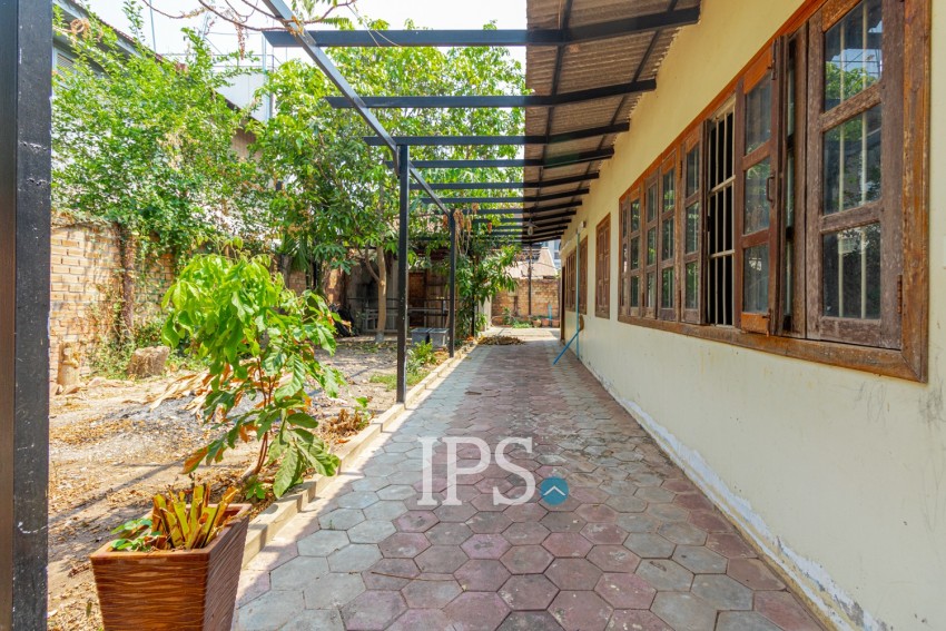 5 Bedroom Villa For Rent - Slor Kram, Siem Reap