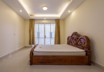 6 Bedroom Queen Villa For Sale - Borey Phnom Penh Thmey, Teuk Thla, Phnom Penh thumbnail