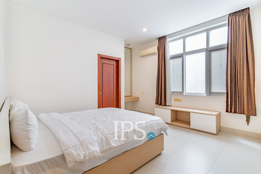3 Bedroom Penthouse For Rent - BKK1, Phnom Penh