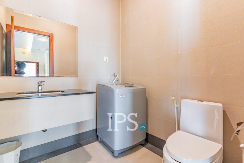 3 Bedroom Penthouse For Rent - BKK1, Phnom Penh