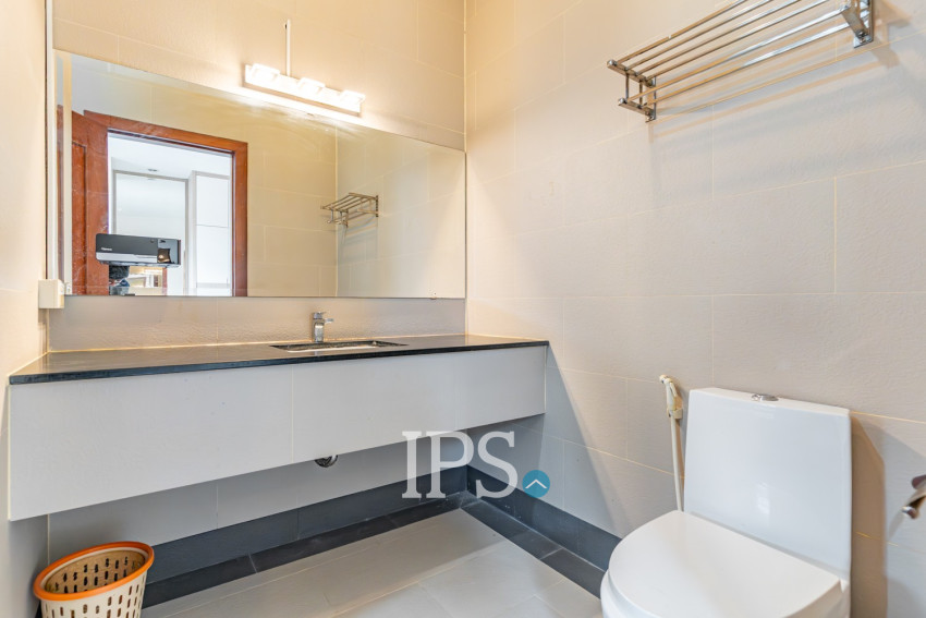 3 Bedroom Penthouse For Rent - BKK1, Phnom Penh