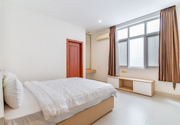 3 Bedroom Penthouse For Rent - BKK1, Phnom Penh thumbnail