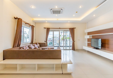 3 Bedroom Penthouse For Rent - BKK1, Phnom Penh thumbnail