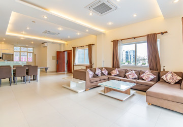 3 Bedroom Penthouse For Rent - BKK1, Phnom Penh thumbnail