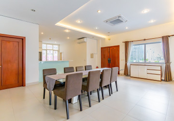 3 Bedroom Penthouse For Rent - BKK1, Phnom Penh thumbnail