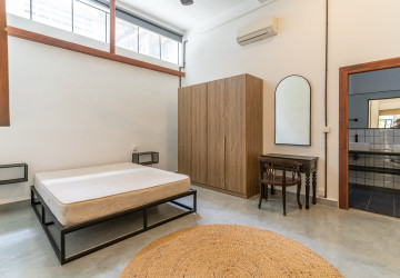 Renovated 2 Bedroom Apartment For Rent - Boeung Raing, Phnom Penh thumbnail