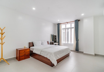 2 Bedroom Serviced Apartment For Rent - Toul Tum Poung 1, Phnom Penh thumbnail