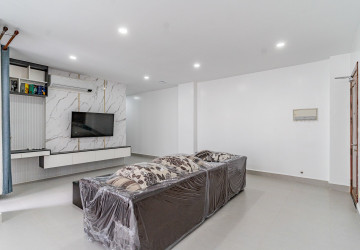 2 Bedroom Serviced Apartment For Rent - Toul Tum Poung 1, Phnom Penh thumbnail