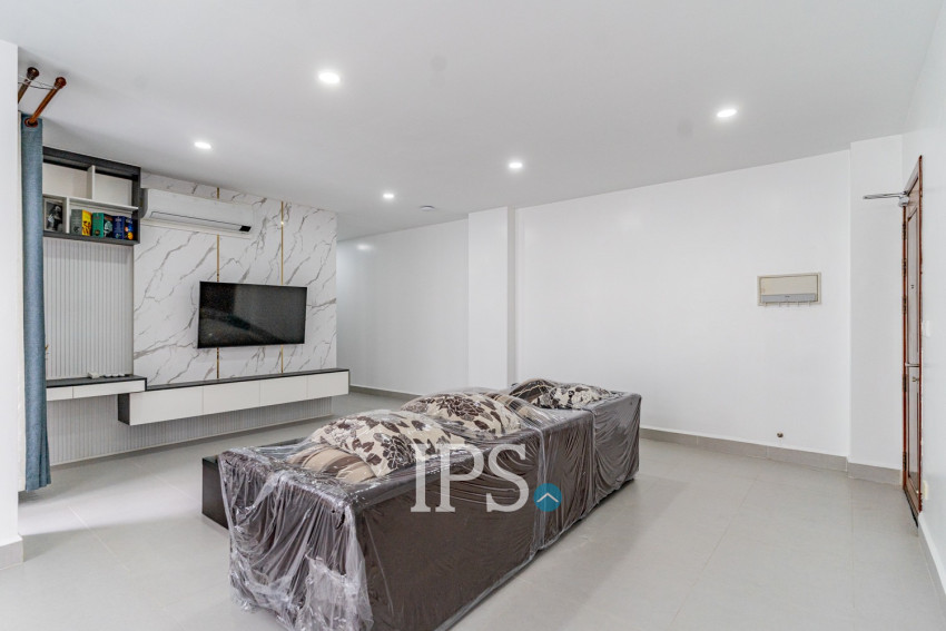 2 Bedroom Serviced Apartment For Rent - Toul Tum Poung 1, Phnom Penh
