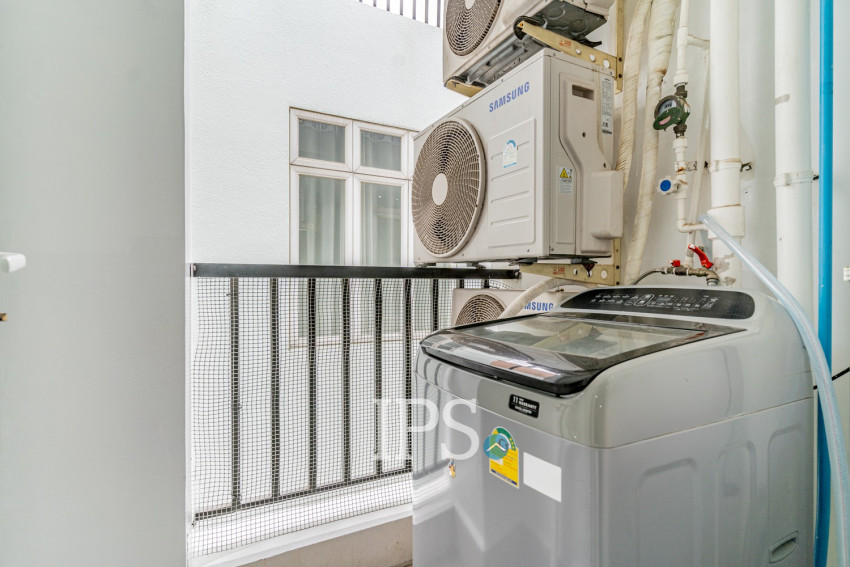 2 Bedroom Serviced Apartment For Rent - Toul Tum Poung 1, Phnom Penh