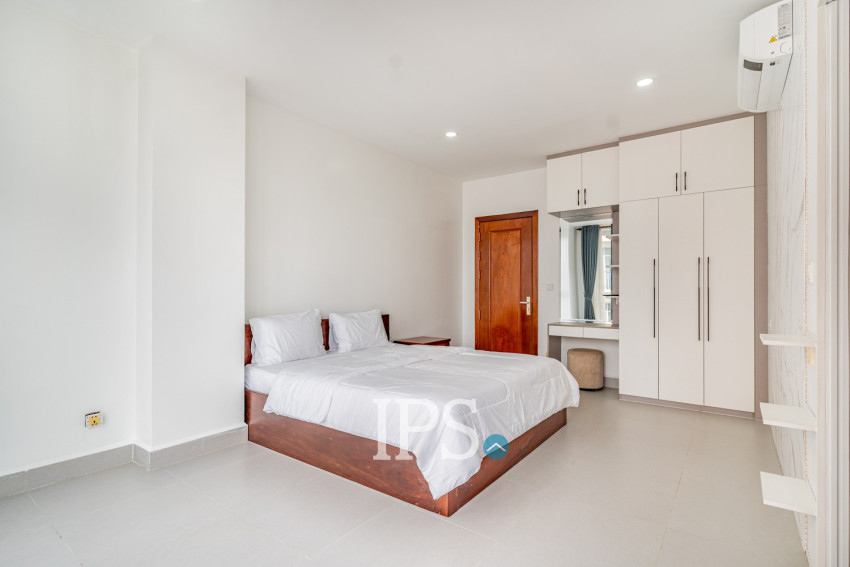 2 Bedroom Serviced Apartment For Rent - Toul Tum Poung 1, Phnom Penh