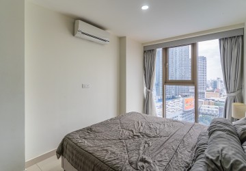 18th Floor 3 Bedroom Condo For Sale - The Peak, Tonle Bassac, Phnom Penh thumbnail