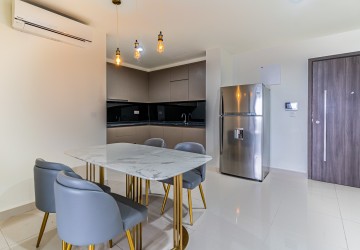 18th Floor 3 Bedroom Condo For Sale - The Peak, Tonle Bassac, Phnom Penh thumbnail