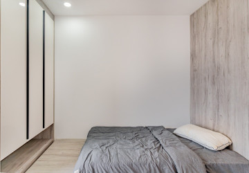 3 Bedroom Serviced Apartment For Rent - BKK1, Phnom Penh thumbnail