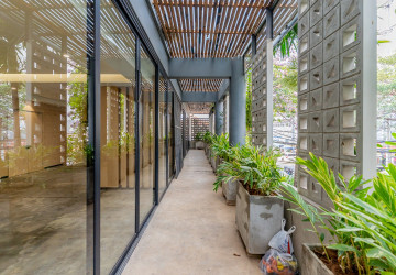 370 Sqm Green Office Space For Rent - Tonle Bassac, Phnom Penh thumbnail