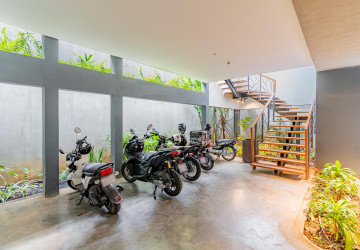 370 Sqm Green Office Space For Rent - Tonle Bassac, Phnom Penh thumbnail