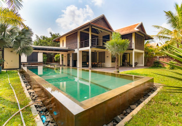 4 Bedroom Luxury Villa For Rent - Svay Dangkum, Siem Reap thumbnail