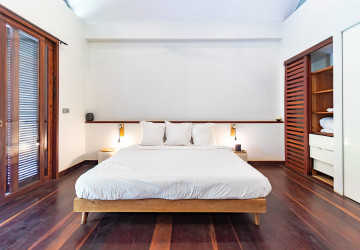 4 Bedroom Luxury Villa For Rent - Svay Dangkum, Siem Reap thumbnail