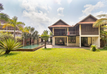 4 Bedroom Luxury Villa For Rent - Svay Dangkum, Siem Reap thumbnail