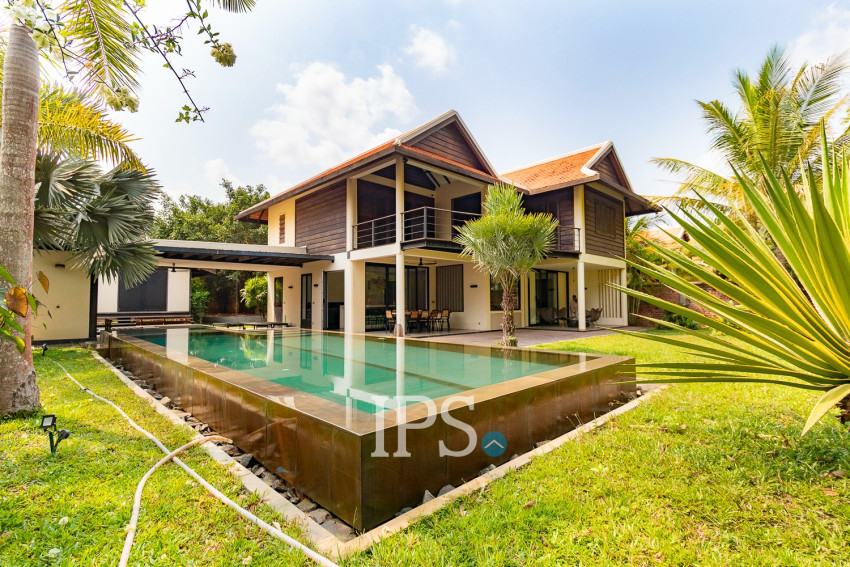 4 Bedroom Luxury Villa For Rent - Svay Dangkum, Siem Reap