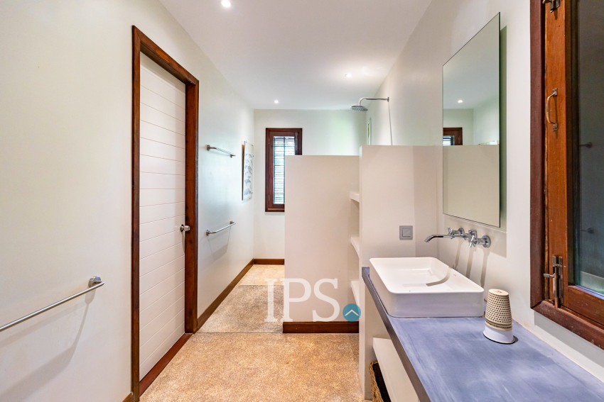 4 Bedroom Luxury Villa For Rent - Svay Dangkum, Siem Reap