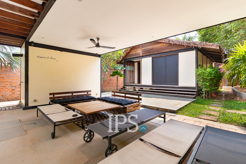 4 Bedroom Luxury Villa For Rent - Svay Dangkum, Siem Reap