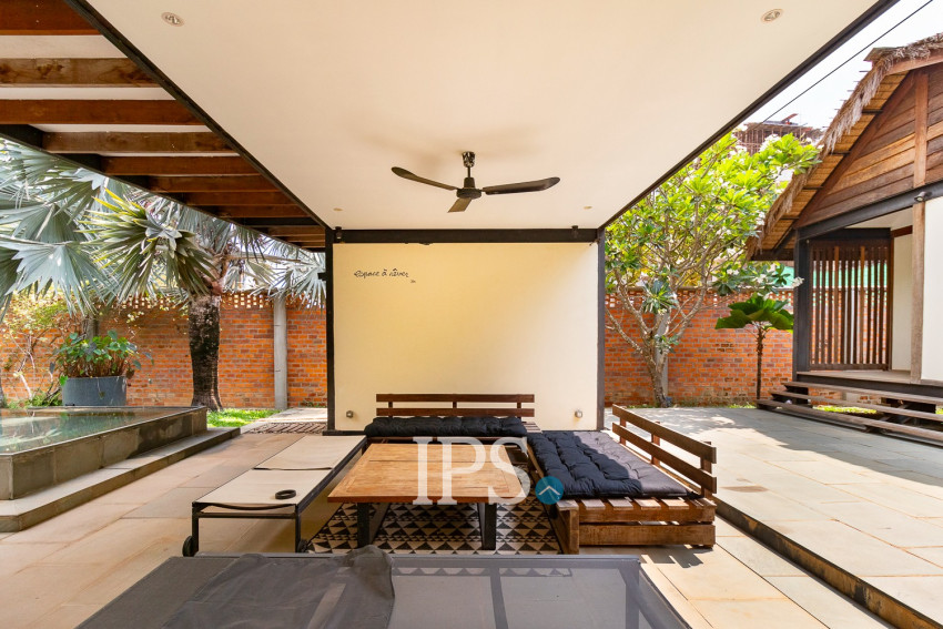 4 Bedroom Luxury Villa For Rent - Svay Dangkum, Siem Reap