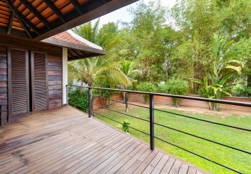 4 Bedroom Luxury Villa For Rent - Svay Dangkum, Siem Reap thumbnail
