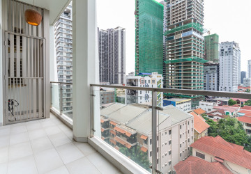 9th Floor 1 Bedroom Apartment For Sale - Embassy Central, BKK1, Phnom Penh thumbnail