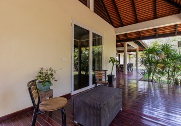 3 Bedroom  Villa For Rent - Svay Dangkum, Siem Reap thumbnail