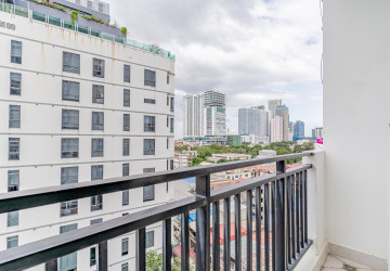 1 Bedroom Serviced Apartment For Rent - Tonle Bassac, Phnom Penh thumbnail