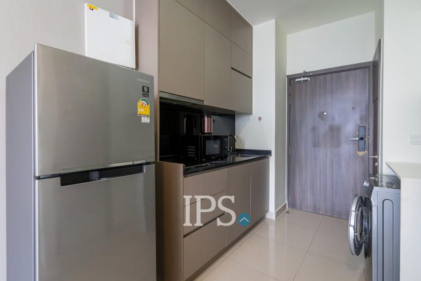 1 Bedroom Loft Condo For Rent - The Peak, Tonle Bassac, Phnom Penh