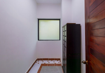 2 Bedroom Apartment For Rent - Slor Kram, Siem Reap thumbnail