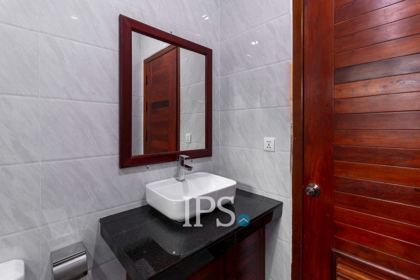 2 Bedroom Apartment For Rent - Slor Kram, Siem Reap