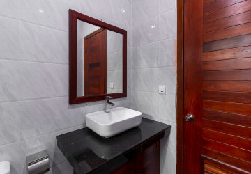 2 Bedroom Apartment For Rent - Slor Kram, Siem Reap thumbnail