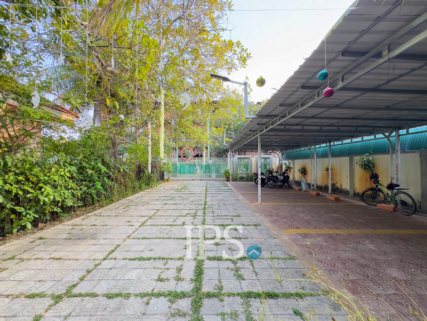 2 Bedroom Apartment For Rent - Slor Kram, Siem Reap