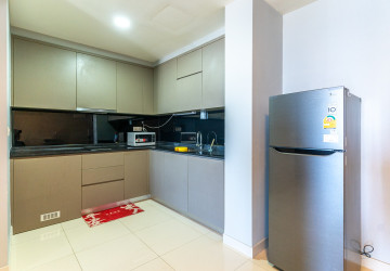 1 Bedroom Condo For Rent  - The Peak, Tonle Bassac, Phnom Penh thumbnail