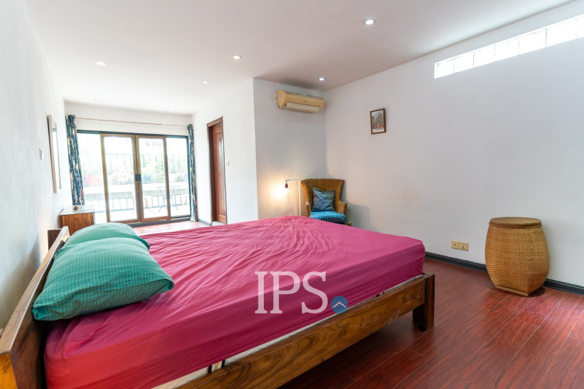 Renovated 2 Bedroom Apartment For Rent - Boeung Prolit, Khan 7 Makara, Phnom Penh