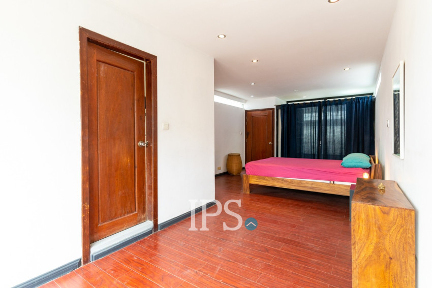 Renovated 2 Bedroom Apartment For Rent - Boeung Prolit, Khan 7 Makara, Phnom Penh