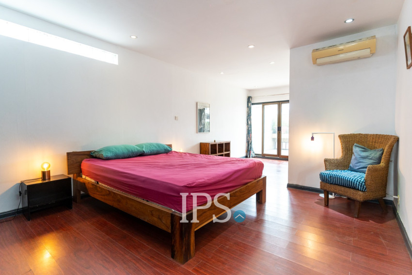 Renovated 2 Bedroom Apartment For Rent - Boeung Prolit, Khan 7 Makara, Phnom Penh