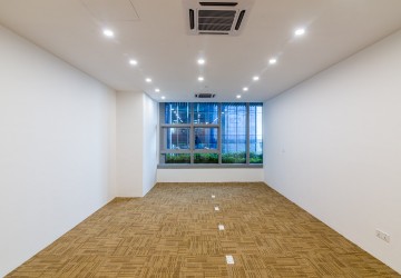 33 Sqm Office Space For Rent - GIA Tower,  Tonle Bassac - Phnom Penh thumbnail