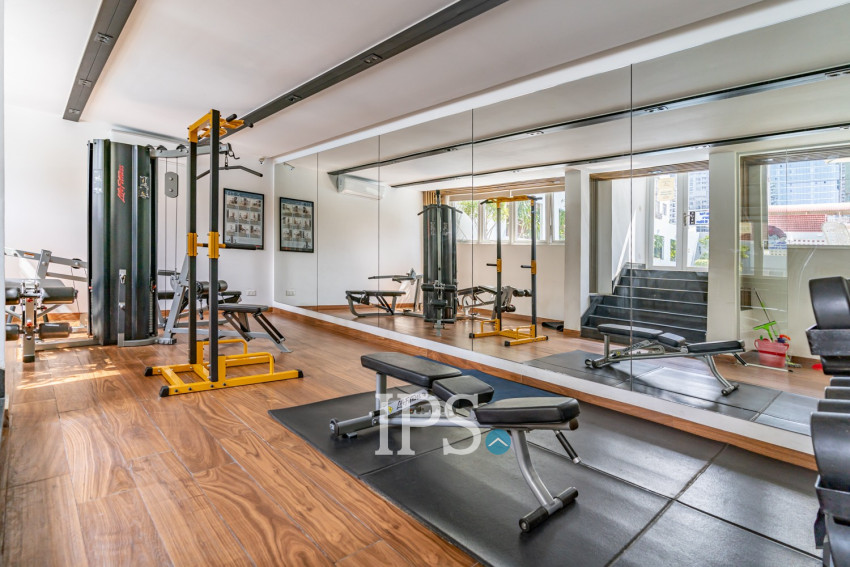 3 Bedroom Serviced Apartment For Rent - BKK1, Phnom Penh