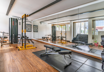 3 Bedroom Serviced Apartment For Rent - BKK1, Phnom Penh thumbnail