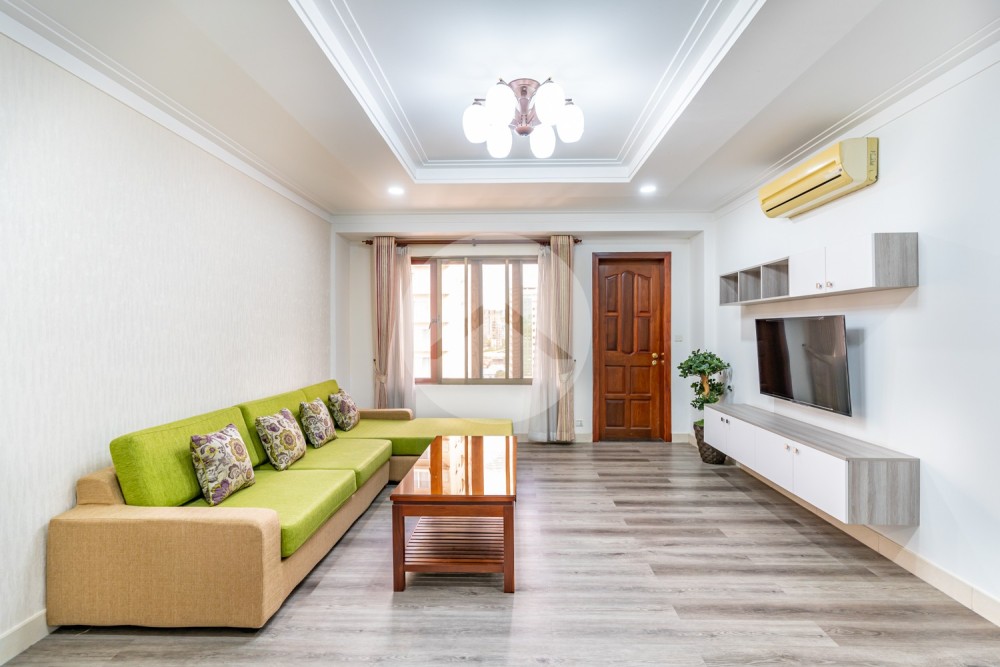 3 Bedroom Serviced Penthouse For Rent - BKK1, Phnom Penh - Image 8