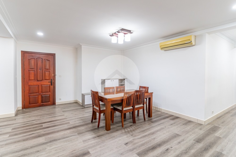 3 Bedroom Serviced Penthouse For Rent - BKK1, Phnom Penh - Image 16