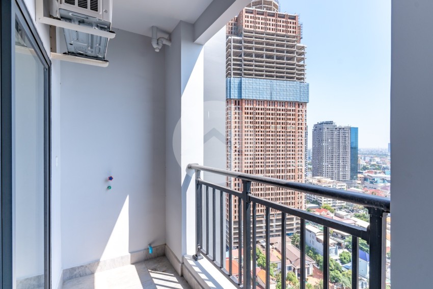 20th Floor Studio Condo For Sale - UK 548, Boeng Kak 1, Phnom Penh