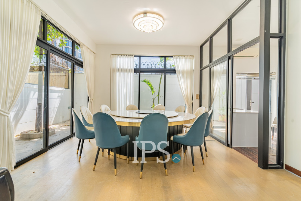 5 Bedroom Villa For Rent - Koh Pich, Phnom Penh - Image 11