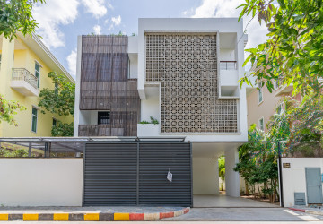 5 Bedroom Villa For Rent – Koh Pich, Phnom Penh
