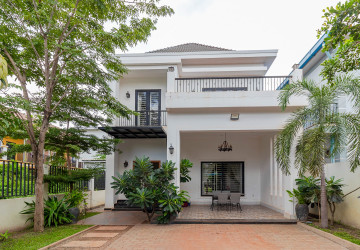 3 Bedroom House For Rent - Sala Kamreuk, Siem Reap thumbnail